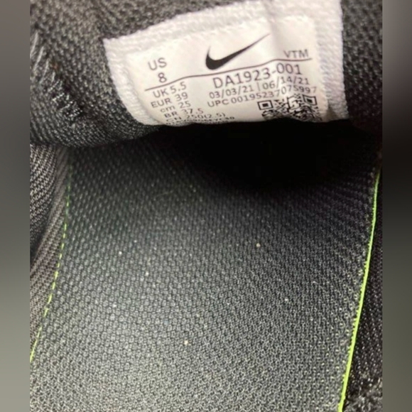 Nike Air Max  2021 Black Smoke Grey Sneakers Size 8 MSRP $160 - Picture 11 of 11